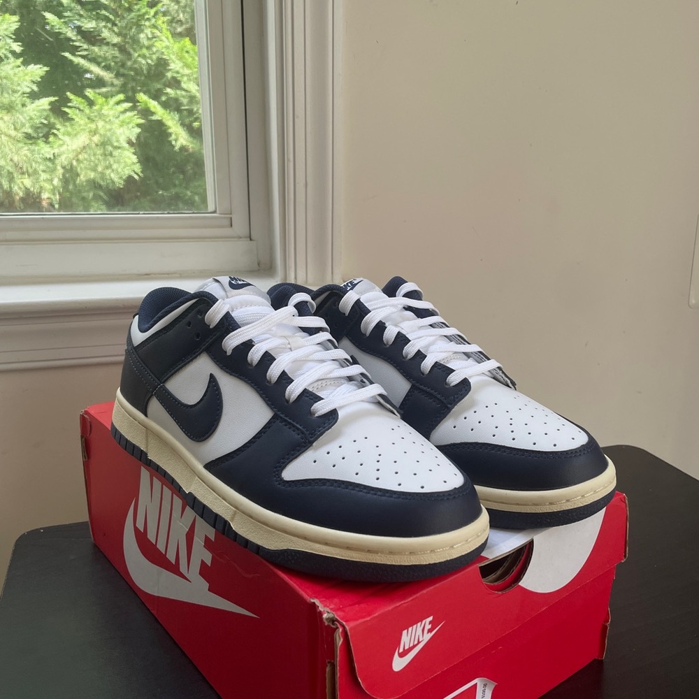 Nike Dunk Low, Vintage Navy, Size 10.5W